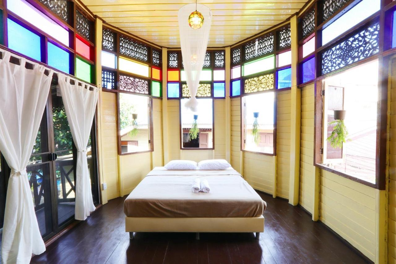Baankhon Private Room In Thai House Check In By Yourself Code Inbox Adult Only بانكوك المظهر الخارجي الصورة