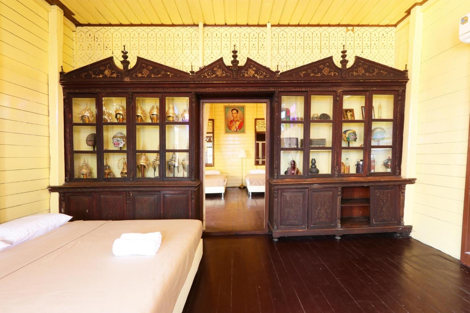 Baankhon Private Room In Thai House Check In By Yourself Code Inbox Adult Only بانكوك المظهر الخارجي الصورة