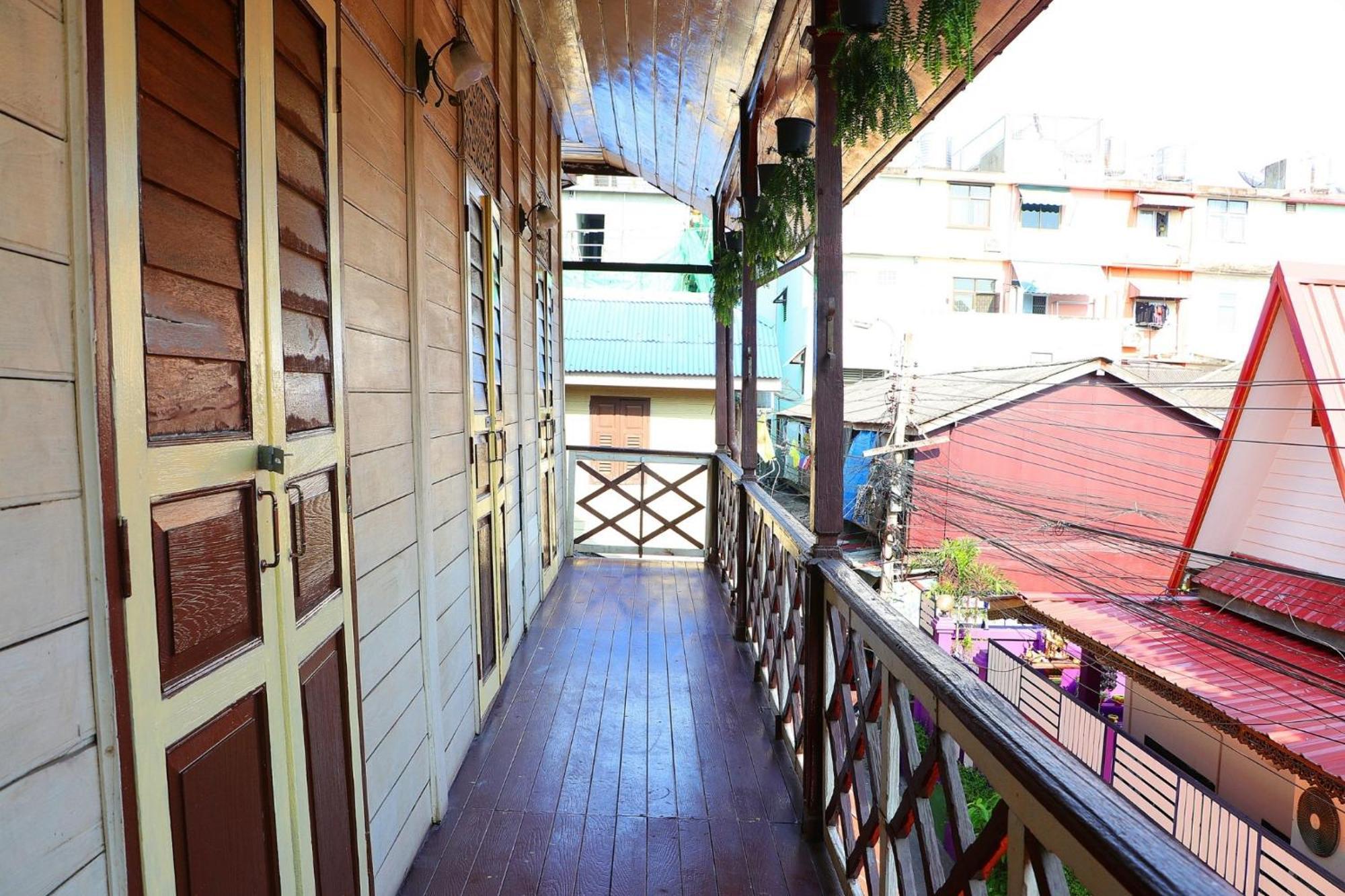 Baankhon Private Room In Thai House Check In By Yourself Code Inbox Adult Only بانكوك الغرفة الصورة